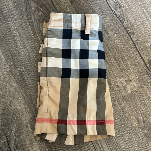 Kids Boys Burberry Beige Vintage Check Shorts 2Y - Picture 6 of 11